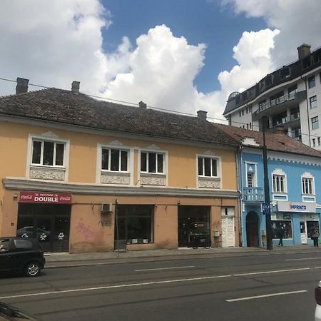 Готель Casa Vlabisa Centru Клуж-Напока Екстер'єр фото