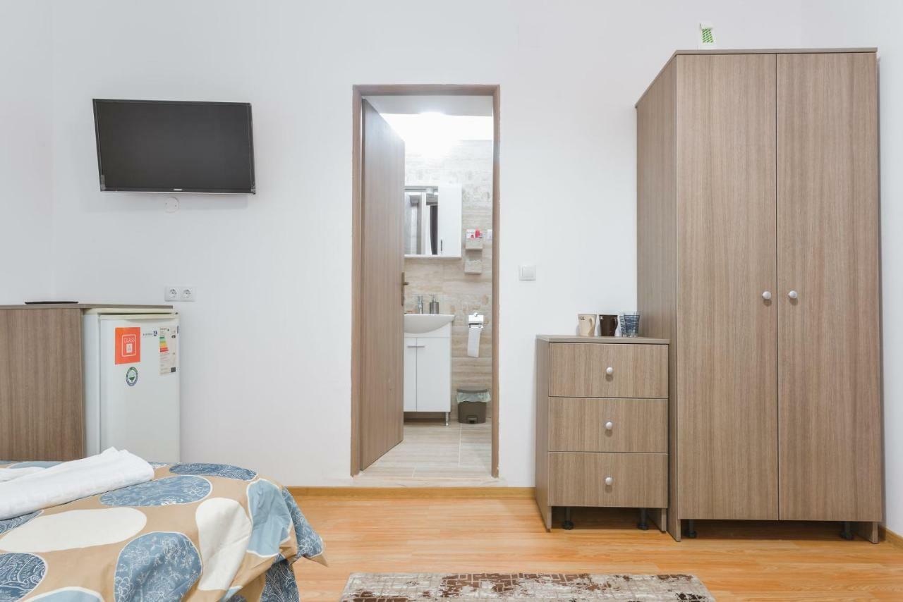 Готель Casa Vlabisa Centru Клуж-Напока Екстер'єр фото